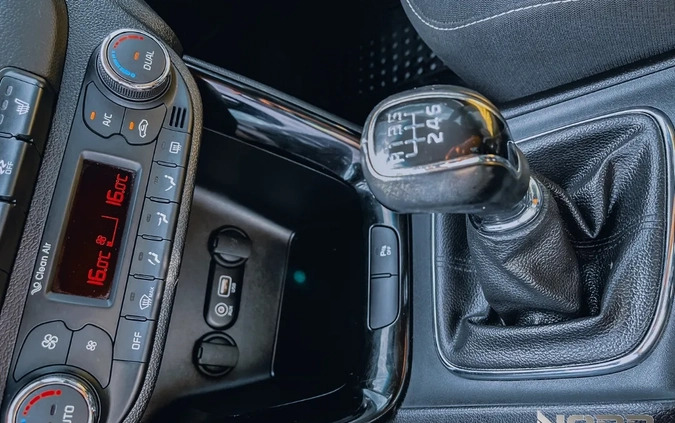 Kia Ceed cena 46900 przebieg: 59247, rok produkcji 2016 z Sochaczew małe 254